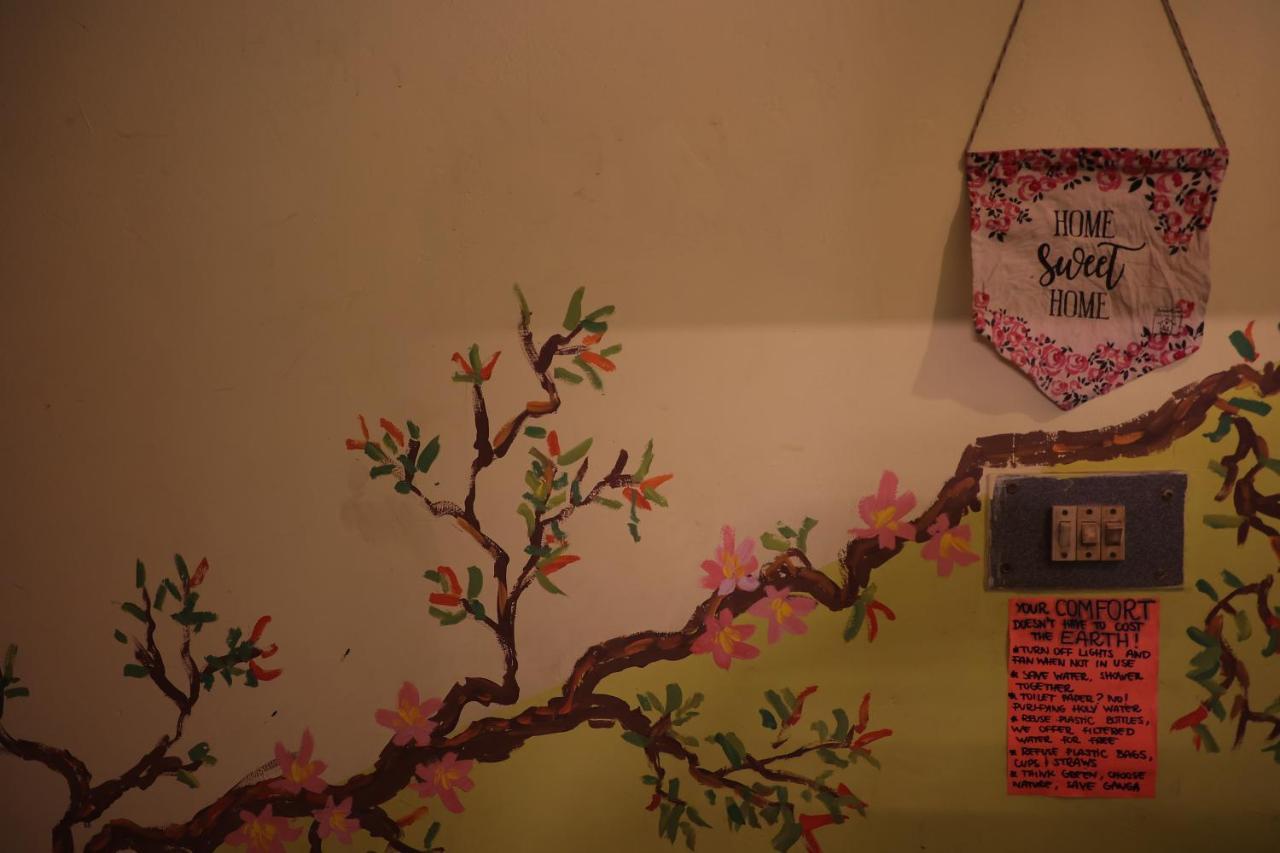 Good Vibes Hostel Benares Buitenkant foto