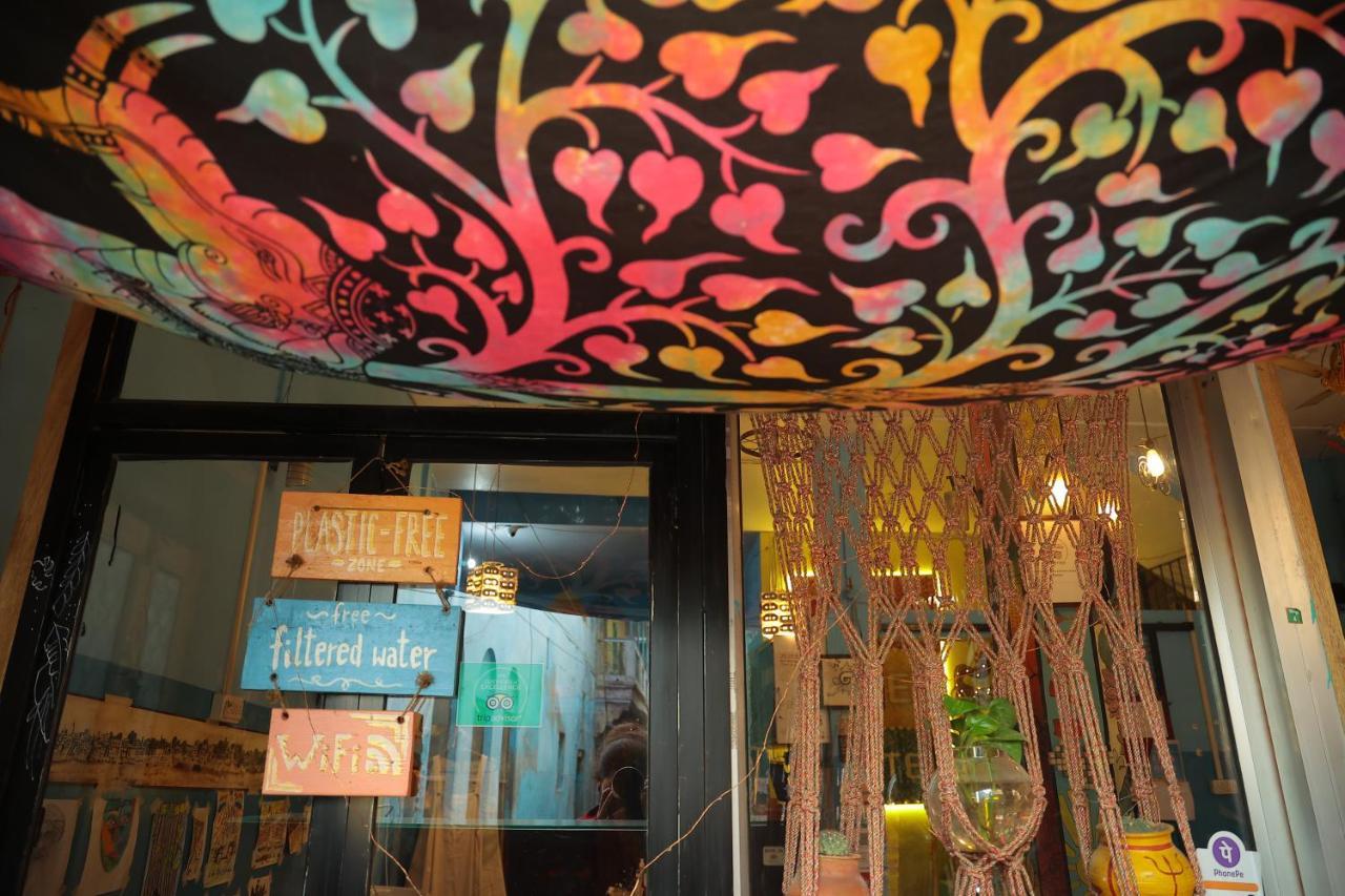 Good Vibes Hostel Benares Buitenkant foto
