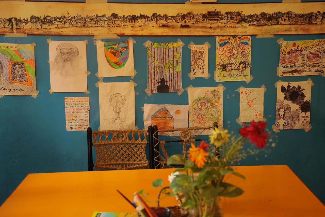 Good Vibes Hostel Benares Buitenkant foto
